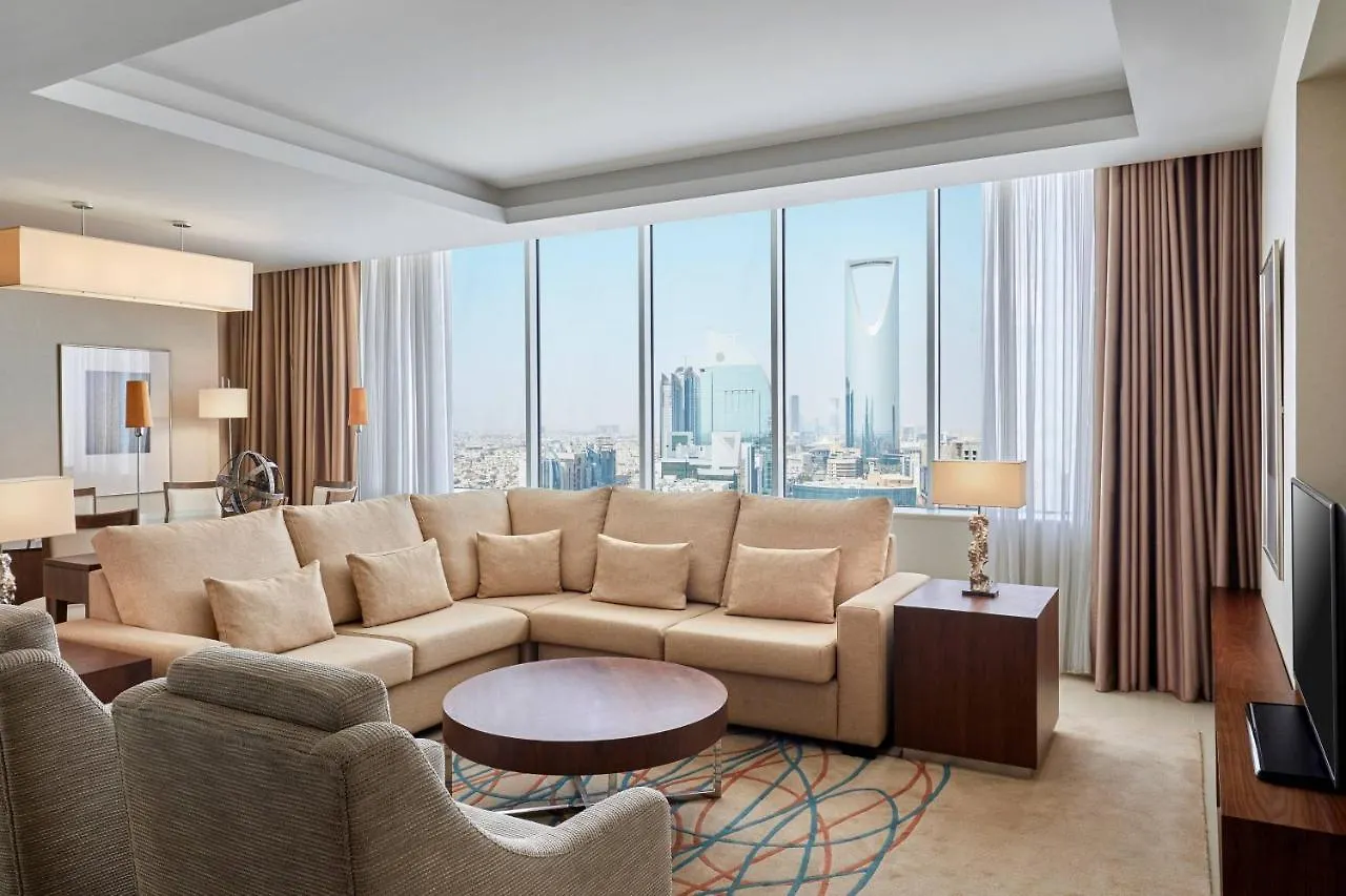 Courtyard By Marriott Riyadh Olaya ערב הסעודית