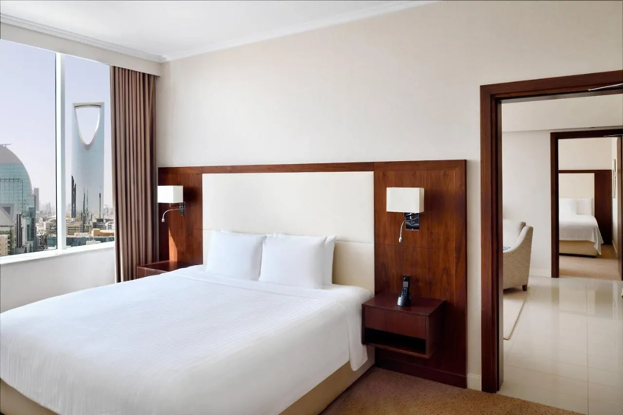 Courtyard By Marriott Riyadh Olaya 4*,  ערב הסעודית
