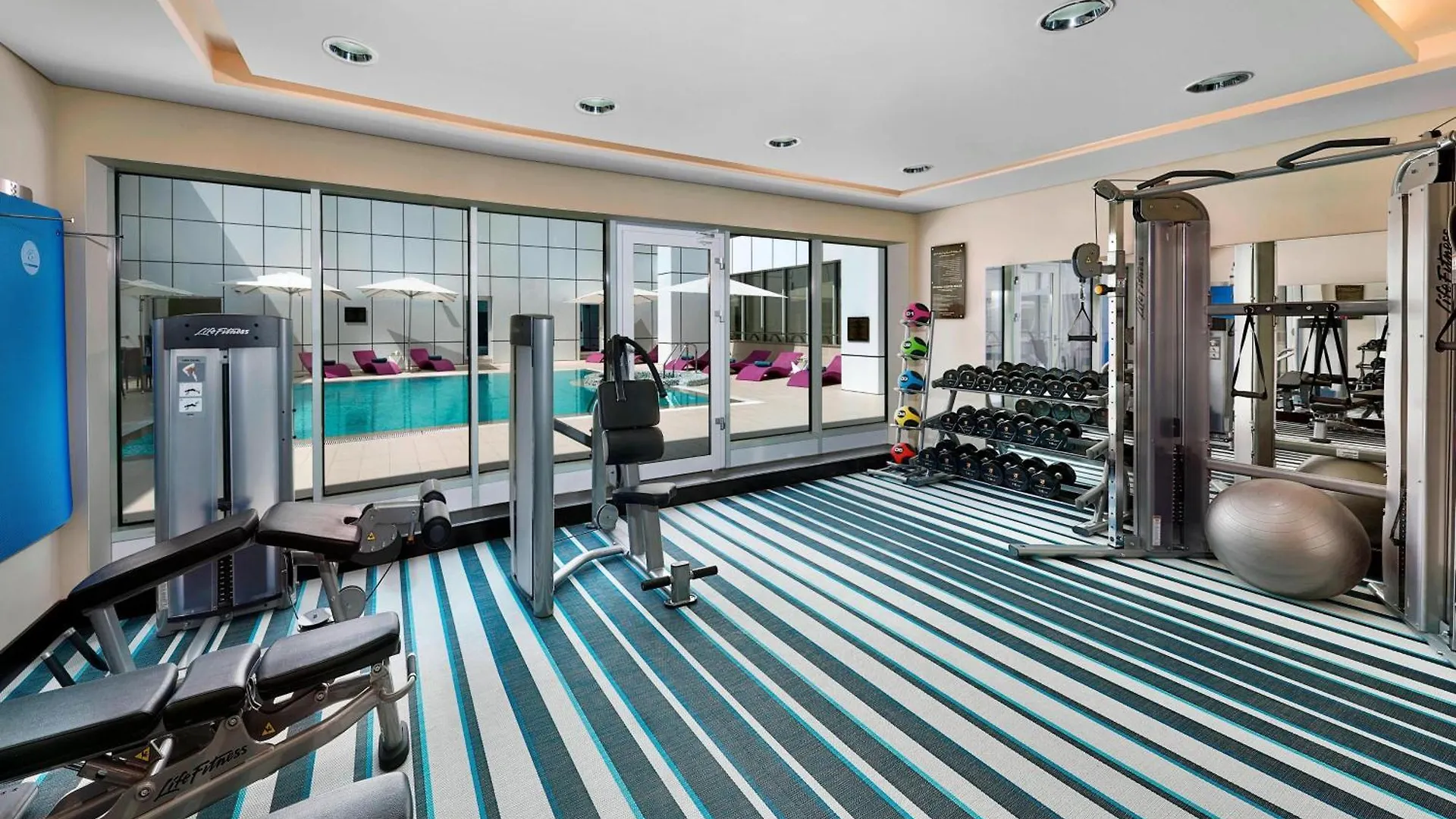 Courtyard By Marriott Riyadh Olaya מלון