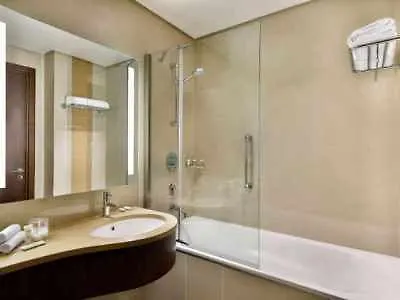 Courtyard By Marriott Riyadh Olaya מלון