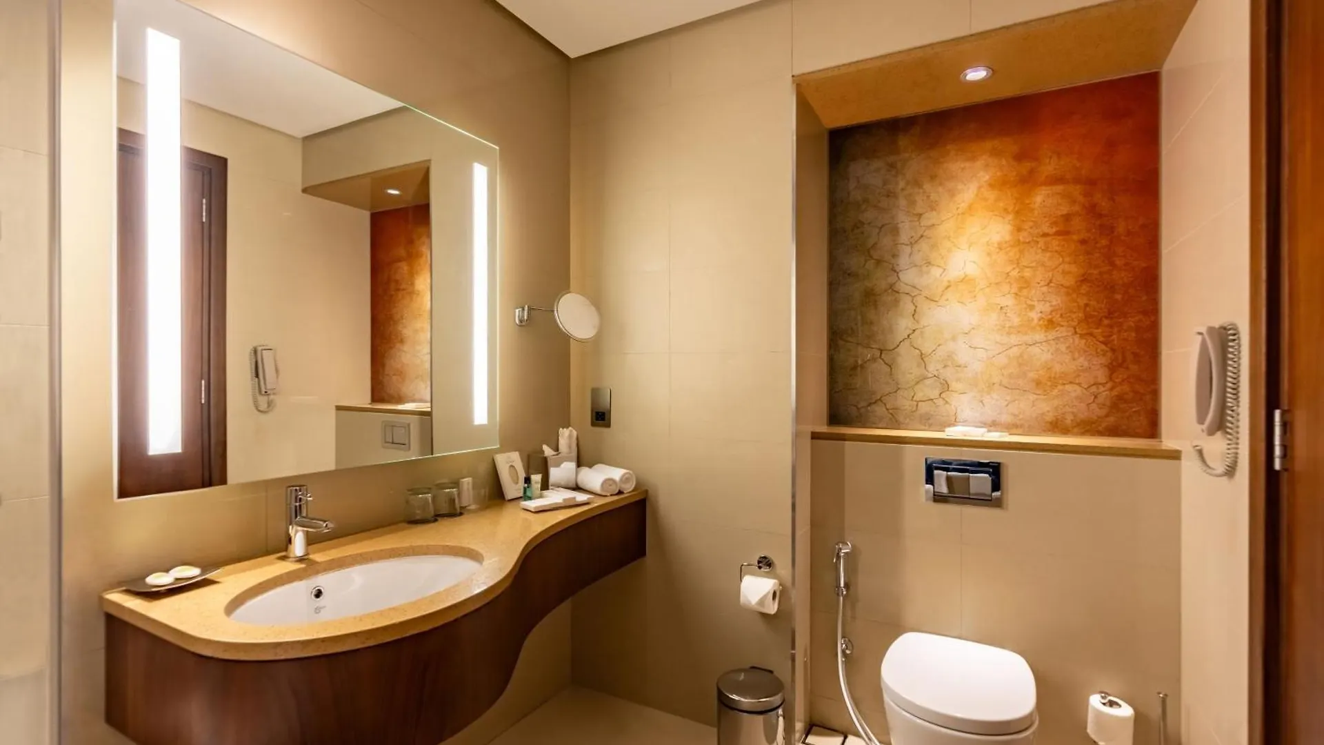 Courtyard By Marriott Riyadh Olaya 4*,