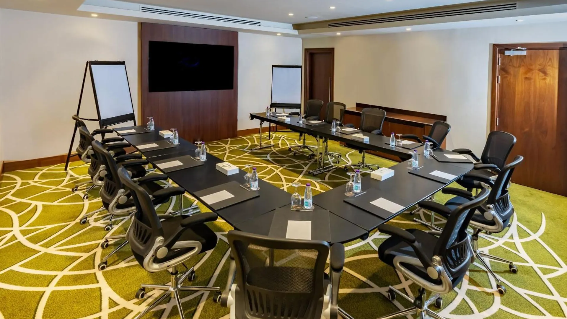 Courtyard By Marriott Riyadh Olaya 4*,