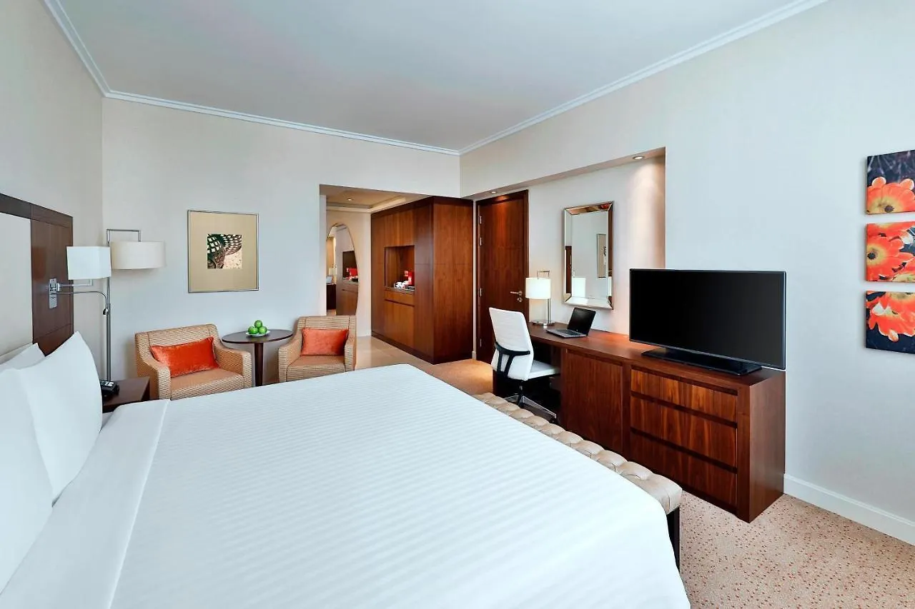 Courtyard By Marriott Riyadh Olaya 4*,